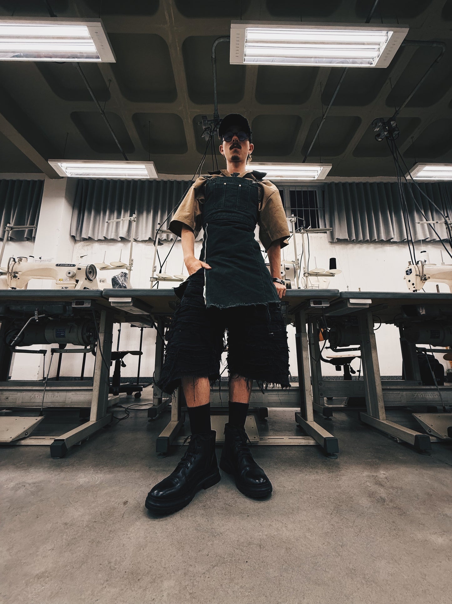 Destroyed Jorts (black)