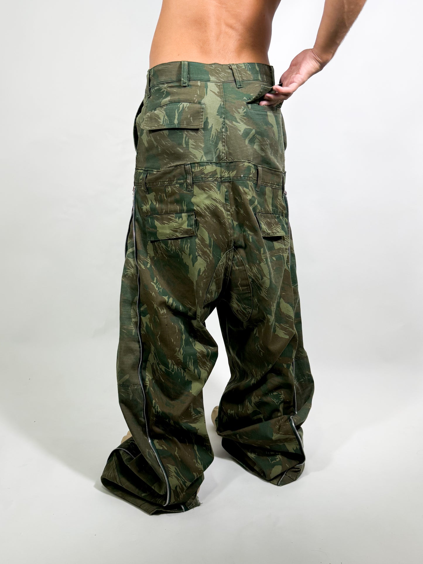 DOUBLE CAMO ZIPPO PANTS