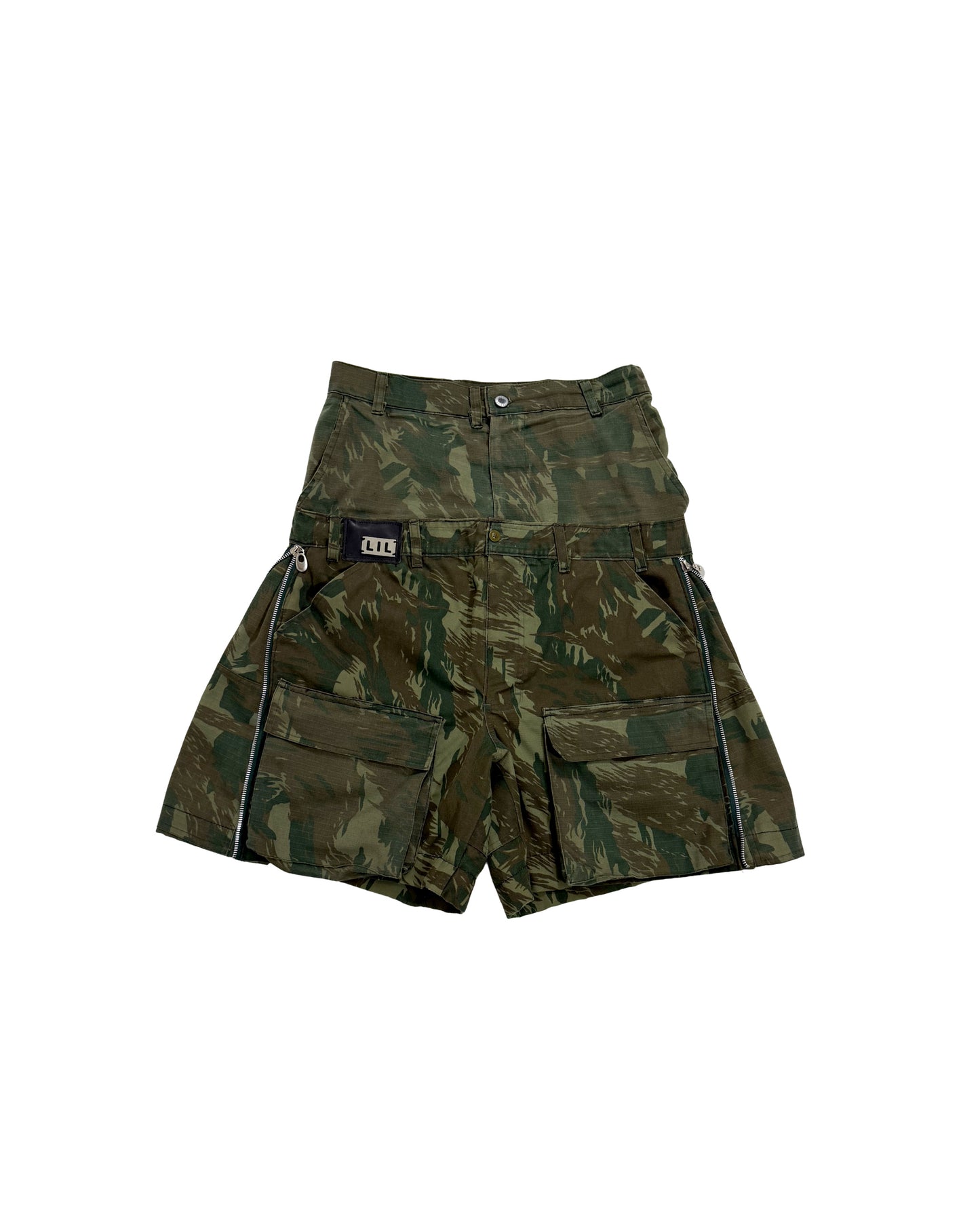 DOUBLE CAMO ZIPPO SHORTS