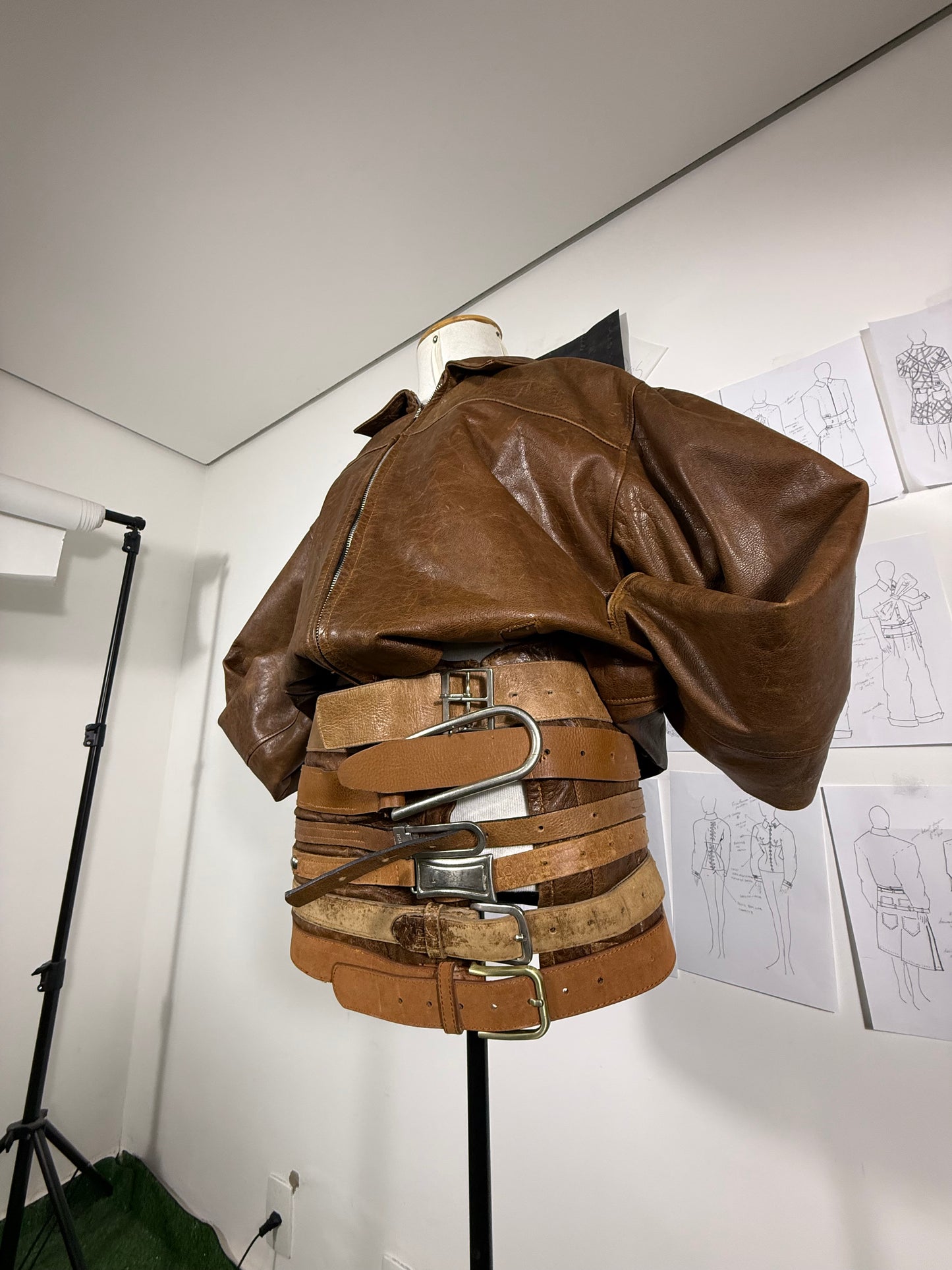 BELT JACKET (brown leather)