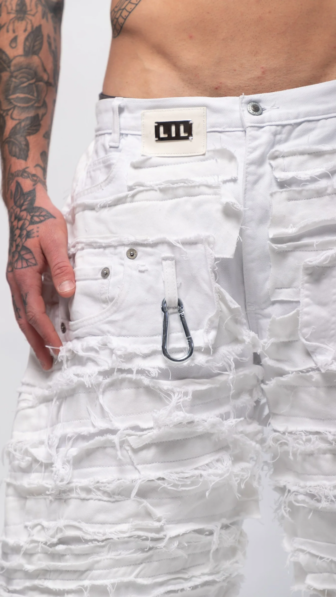 DESTROYED PANTS (WHITE)
