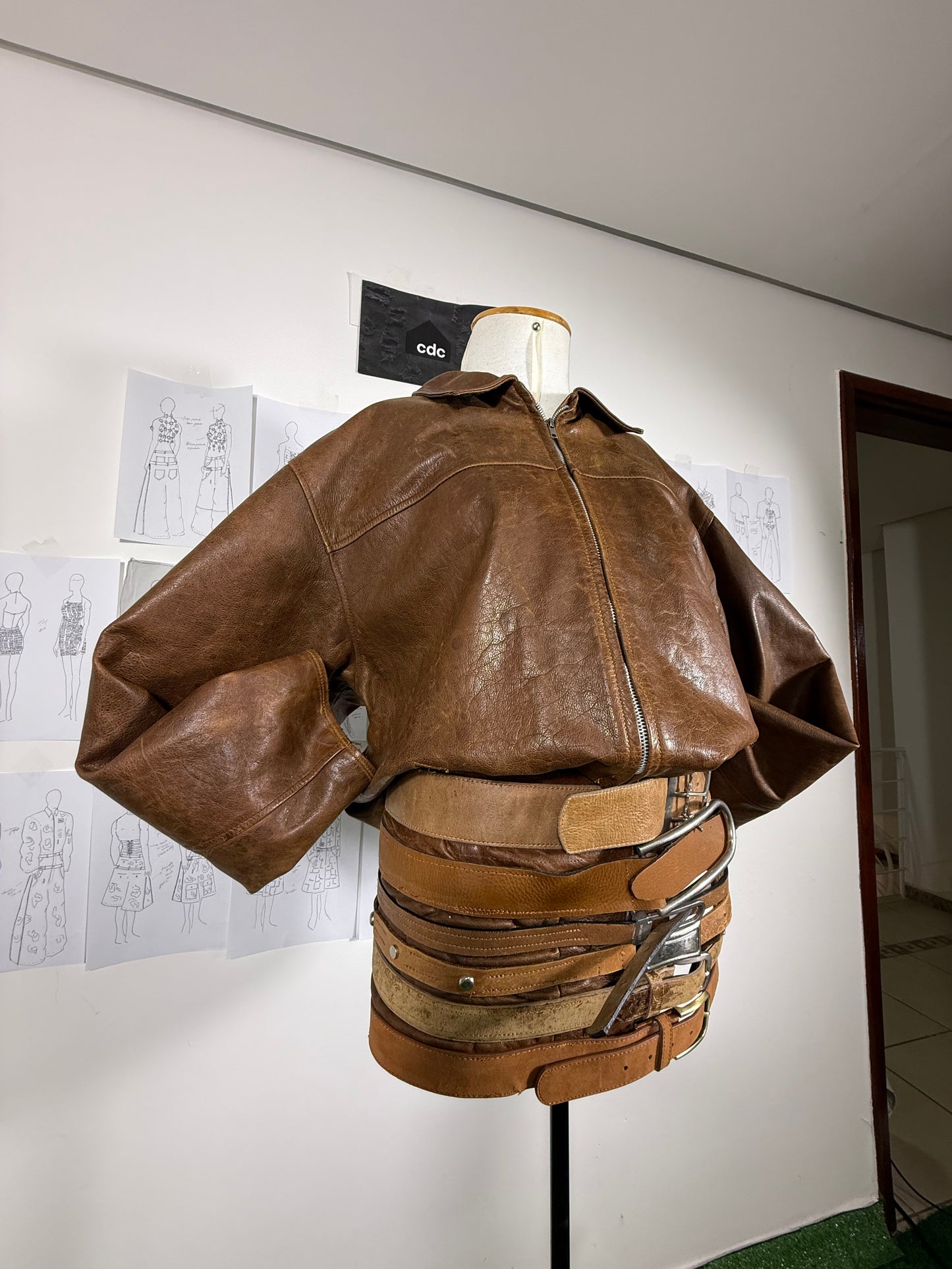 BELT JACKET (brown leather)