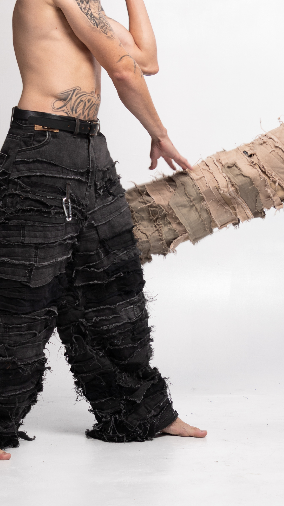 DESTROYED PANTS (GRAY)