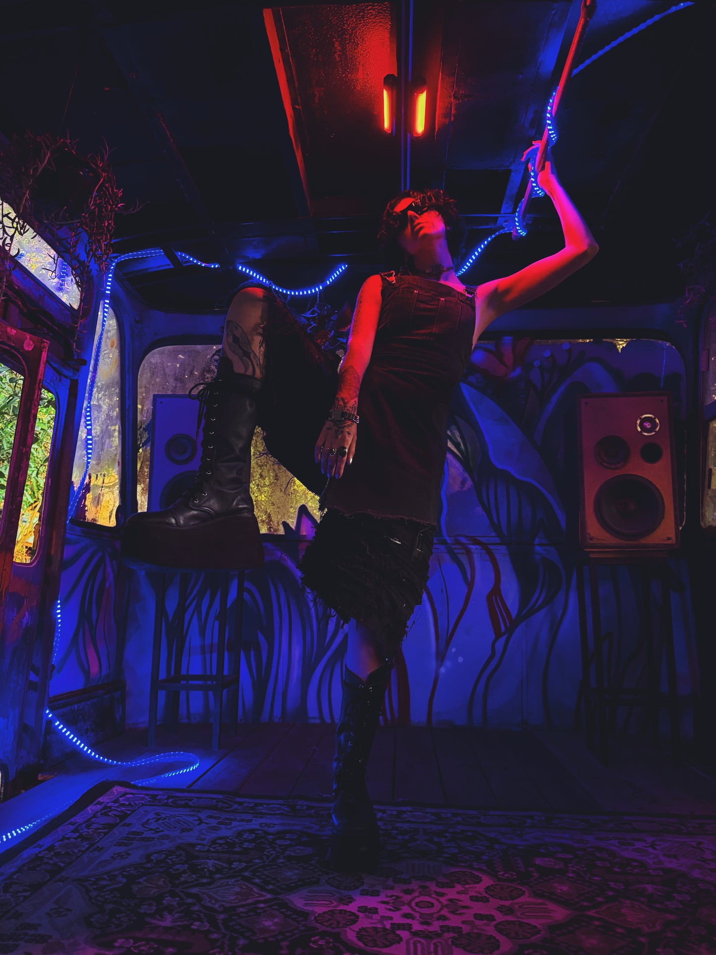 Destroyed Jorts (black)