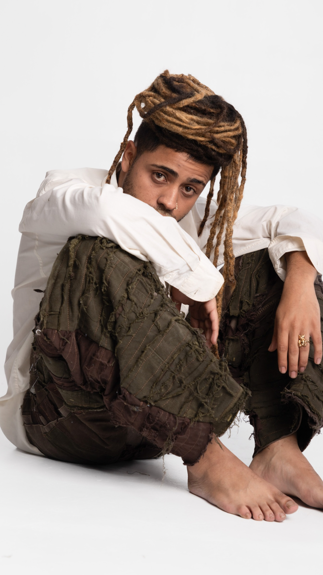 DESTROYED PANTS (BROWN)