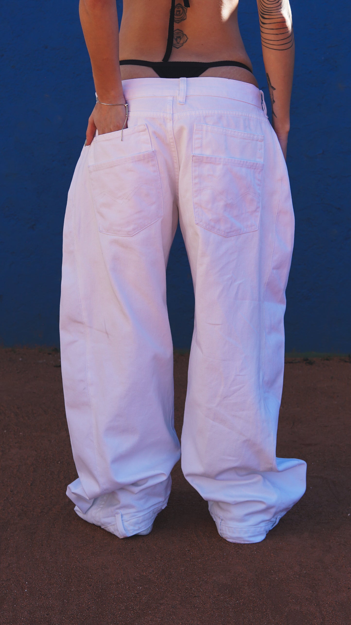 SIGNATURE PANTS (white)